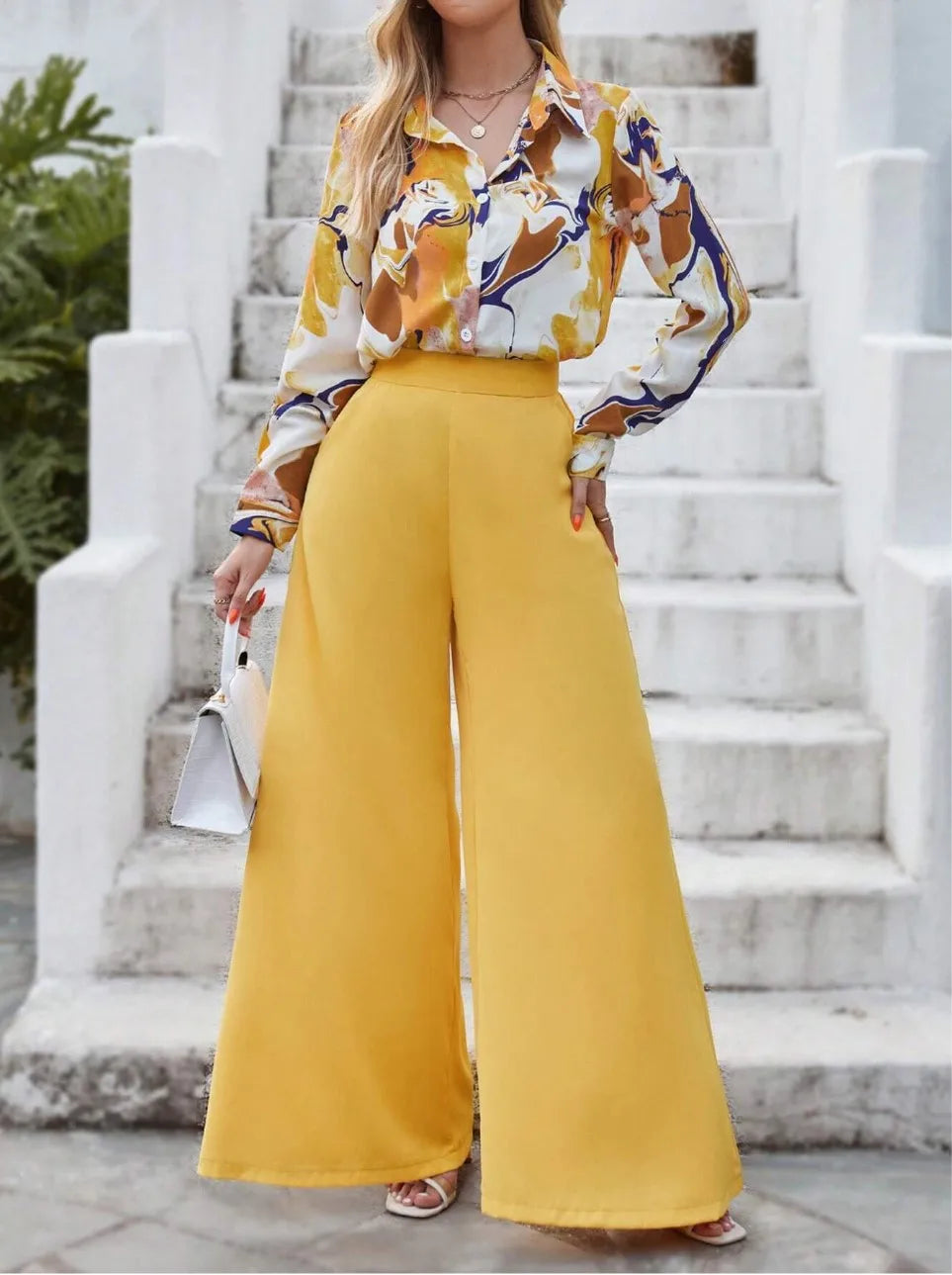 Conjunto Feminino Camisa e Calça Pantalona